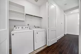 104 W Drew St, Houston, TX 77006 - Photo 25