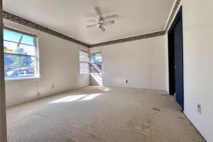 300 Holly Dr, Baytown, TX 77520 - Photo 21