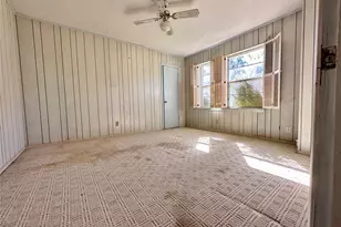 300 Holly Dr, Baytown, TX 77520 - Photo 25