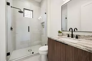 335 Harvard St, Houston, TX 77007 - Photo 25