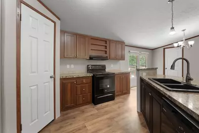 110 Rosewood Lane, Coldspring, TX 77331 - Photo 9