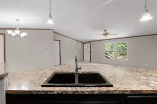 110 Rosewood Ln, Coldspring, TX 77331 - Photo 5