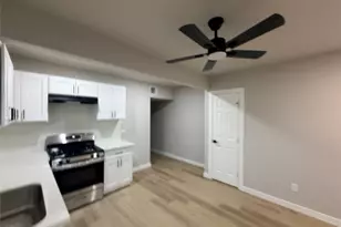 5238 Pease St, Houston, TX 77023 - Photo 3