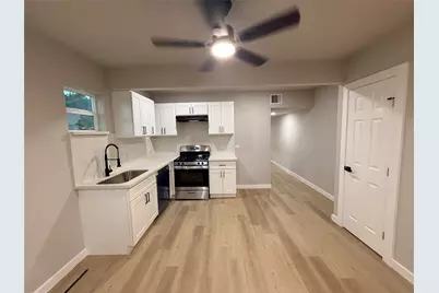 5238 Pease St #1, Houston, TX 77023 - Photo 11