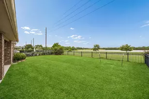 66 Zenith Ln, Sugar Land, TX 77498 - Photo 21