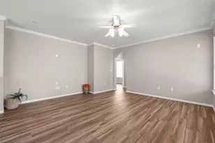 1225 N Riviera Cir, Pearland, TX 77581 - Photo 15