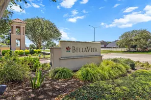 1225 N Riviera Cir, Pearland, TX 77581 - Photo 39