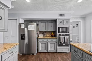 7009 Avenue R, Santa Fe, TX 77510 - Photo 11