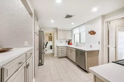 3540 Miramar Drive, Shoreacres, TX 77571 - Photo 21