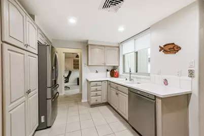 3540 Miramar Drive, Shoreacres, TX 77571 - Photo 23