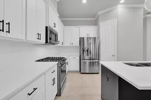 5107 Darling St, Houston, TX 77007 - Photo 7