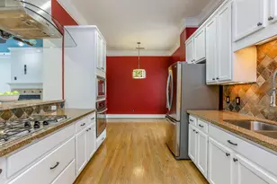 306 Enid St, Houston, TX 77009 - Photo 19