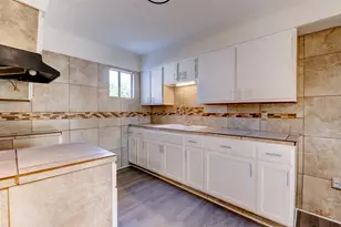 9321 Cathedral Dr, Houston, TX 77051 - Photo 13