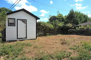 9321 Cathedral Dr, Houston, TX 77051 - Photo 23