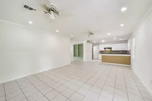 8711 Birdwood Rd, Houston, TX 77074 - Photo 13