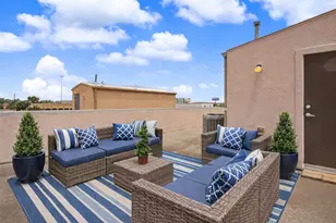 125 E 2nd St, Houston, TX 77007 - Photo 1