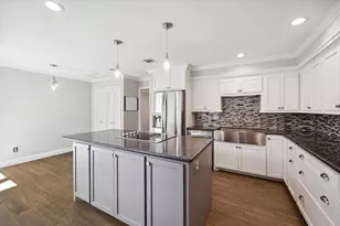 1311 Ambergate Dr, Houston, TX 77077 - Photo 7