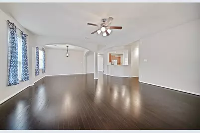 107 Autumn Forest Lane, Conroe, TX 77384 - Photo 11