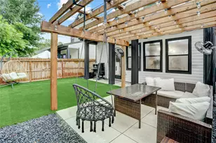 115 E 44th St, Houston, TX 77018 - Photo 21