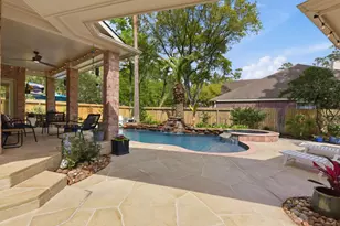 68 E Sandalbranch Cir, The Woodlands, TX 77382 - Photo 43