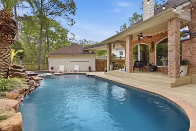 68 E Sandalbranch Circle, The Woodlands, TX 77382 - Photo 37