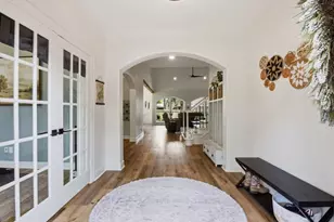 68 E Sandalbranch Cir, The Woodlands, TX 77382 - Photo 5