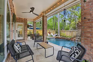 68 E Sandalbranch Cir, The Woodlands, TX 77382 - Photo 35