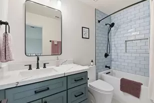 68 E Sandalbranch Cir, The Woodlands, TX 77382 - Photo 27