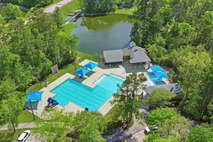 68 E Sandalbranch Cir, The Woodlands, TX 77382 - Photo 49