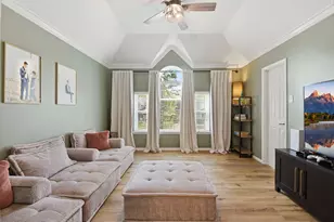 68 E Sandalbranch Cir, The Woodlands, TX 77382 - Photo 25