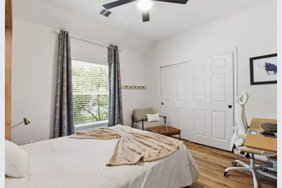 68 E Sandalbranch Circle, The Woodlands, TX 77382 - Photo 33