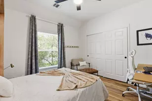 68 E Sandalbranch Cir, The Woodlands, TX 77382 - Photo 33