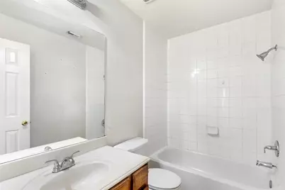 14107 Ballfour Park Lane, Houston, TX 77047 - Photo 19
