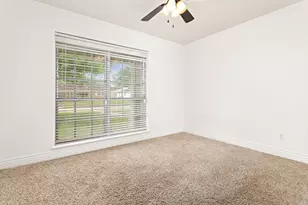 4610 Hardwood Ln, Beaumont, TX 77706 - Photo 23