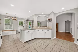 1810 Ashton Village Dr, Spring, TX 77386 - Photo 11
