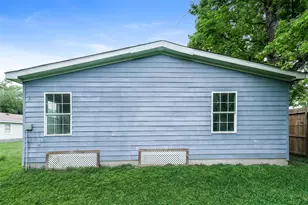 829 Marjorie St, Houston, TX 77088 - Photo 21