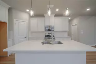 21859 Fitzroy Mnr Ln, Cypress, TX 77433 - Photo 7