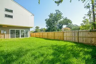 4358 Clover St, Houston, TX 77051 - Photo 31