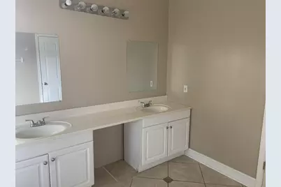 10302 Otter Circle, Baytown, TX 77523 - Photo 11