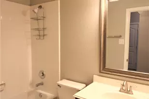 4614 Brazos Bend Dr, Pearland, TX 77584 - Photo 13