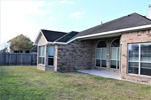 4614 Brazos Bend Dr, Pearland, TX 77584 - Photo 15