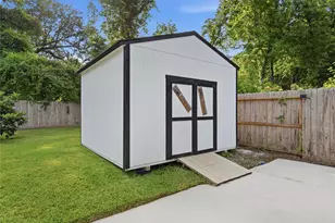 9403 Spaulding St, Houston, TX 77016 - Photo 45