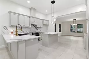 9403 Spaulding St, Houston, TX 77016 - Photo 11