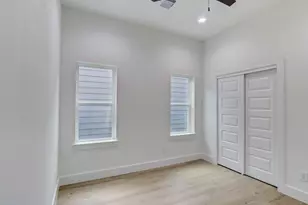 1211 Dewalt St, Houston, TX 77088 - Photo 15