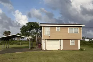 219 Flamingo St, Sargent, TX 77414 - Photo 3