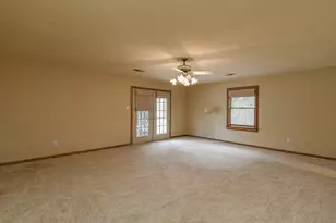 623 Fox Hollow Ln, Pasadena, TX 77504 - Photo 19