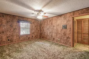 623 Fox Hollow Ln, Pasadena, TX 77504 - Photo 33