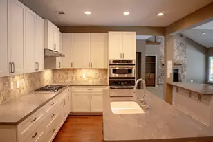9 Huntsmans Horn Cir, The Woodlands, TX 77380 - Photo 11