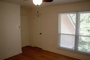 9 Huntsmans Horn Cir, The Woodlands, TX 77380 - Photo 31