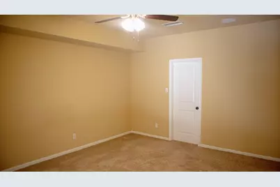 9 Huntsmans Horn Circle, The Woodlands, TX 77380 - Photo 15